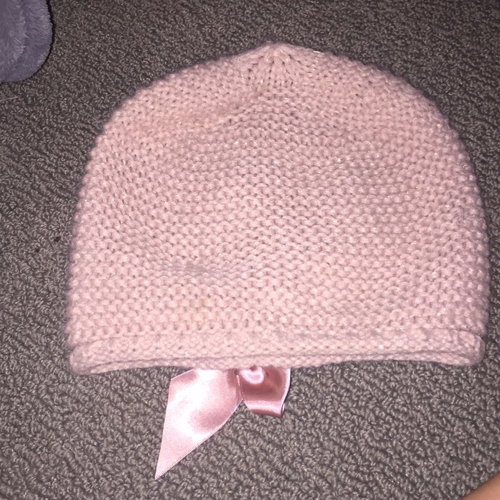 Pink ribbon hat